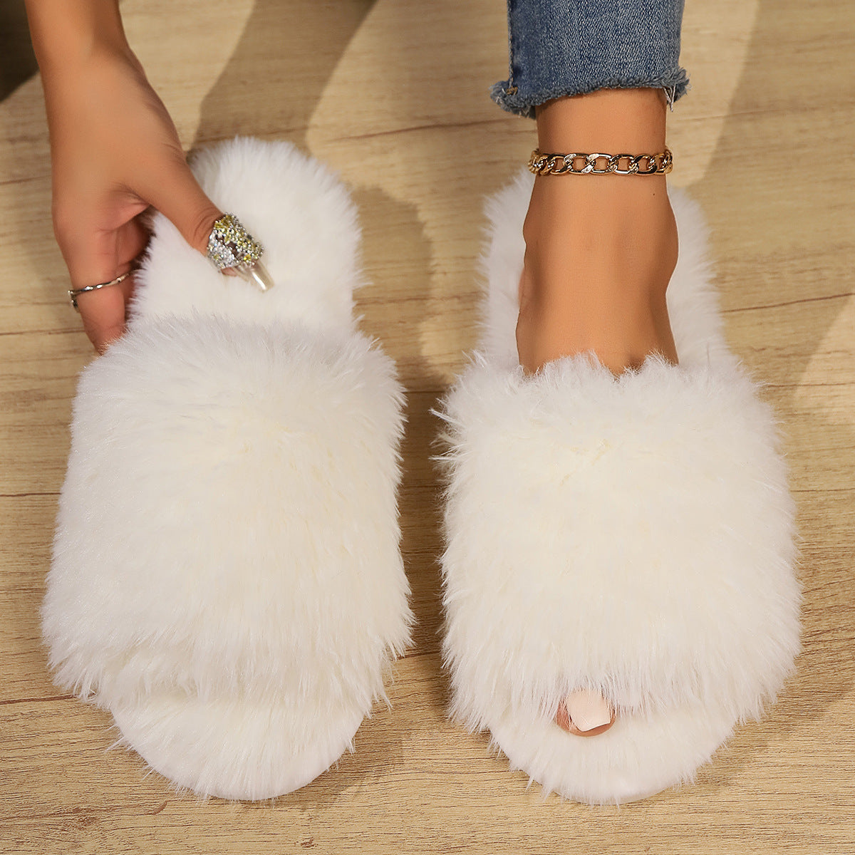 Fashion Plush Slippers Winter Warm Soft Fluffy Slipper Women