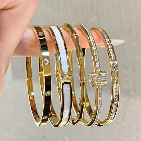 Titanium Steel Gold Bracelet, Fashionable